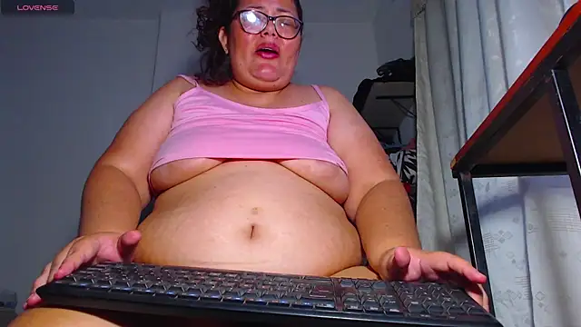 ashelymalefica live XXX chat