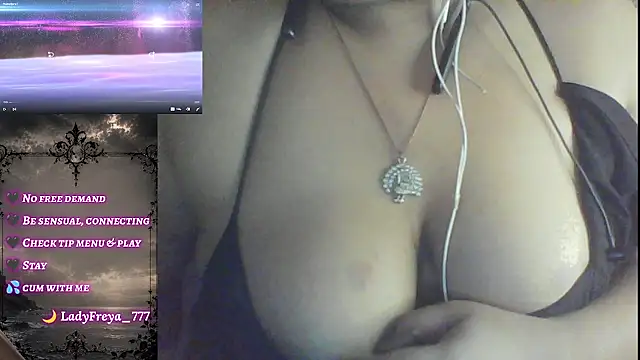 LadyFreya_777 Chat XXX live