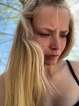 Show de AnastasiaAniess na webcam