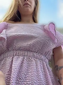 دردشة AnastasiaAniess الجنسية المباشرة