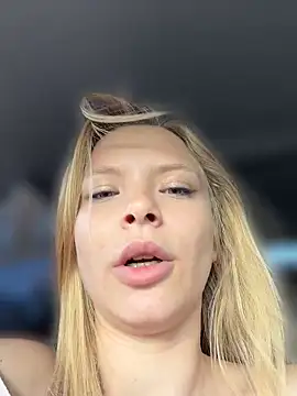AnastasiaAniess 실시간 채팅방