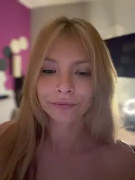 AnastasiaAniess' Live XXX Chat