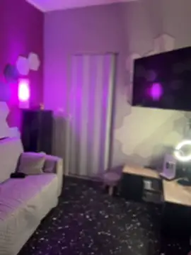 Živá chatovací místnost AnastasiaAniess