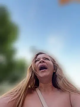 Živá chatovací místnost AnastasiaAniess