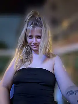 ห้องแชทสดของ AnastasiaAniess
