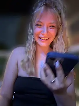แชท XXX สดของ AnastasiaAniess