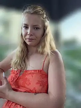 AnastasiaAniess Adlı Modelin Canlı XXX Sohbeti