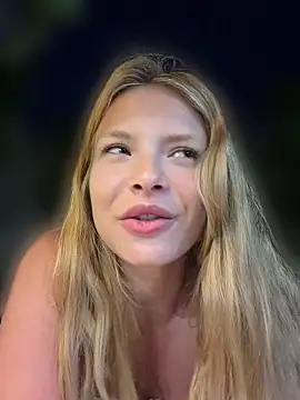 Chat +18 de AnastasiaAniess ao vivo