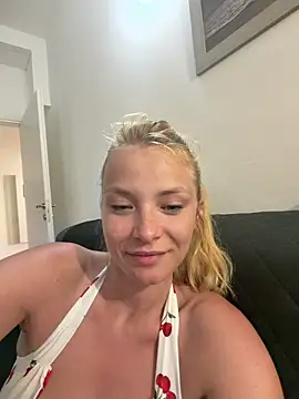 AnastasiaAniess' Live XXX Chat