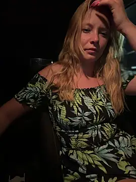 AnastasiaAniess: απευθείας συνομιλία ΧΧΧ