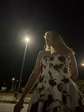 AnastasiaAniessn Webbikameraesitys