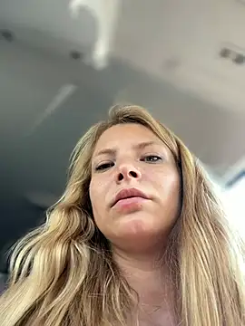 AnastasiaAniess Chat XXX in diretta