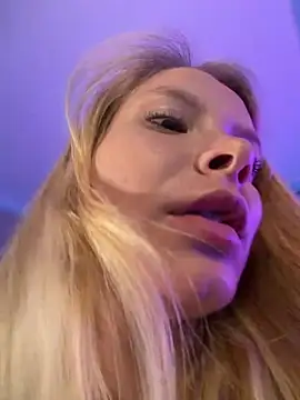 AnastasiaAniess Chat XXX in diretta
