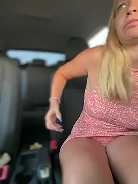 AnastasiaAniess' Live XXX Chat