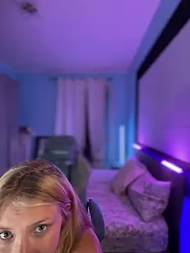 Chat XXX en directo de AnastasiaAniess