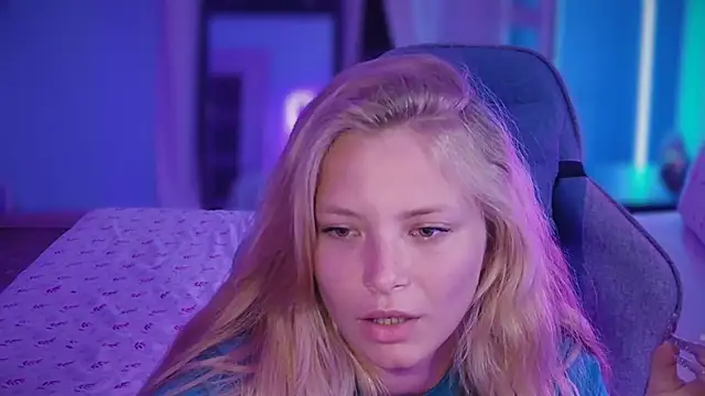 AnastasiaAniess Live XXX Chat