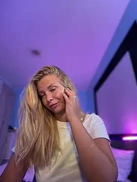 Chat XXX en directo de AnastasiaAniess