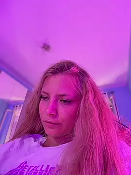 AnastasiaAniess' Live XXX Chat