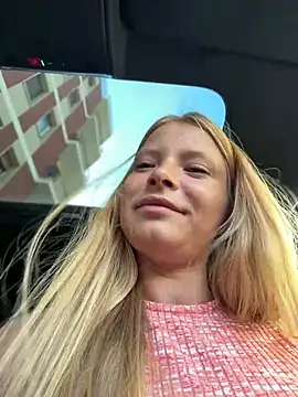 AnastasiaAniess' Webcam Show