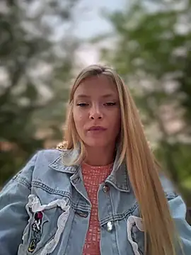 AnastasiaAniess 现场XXX聊天