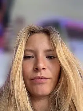 دردشة AnastasiaAniess الجنسية المباشرة