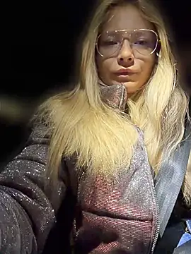 AnastasiaAniess Pertunjukan Webcam