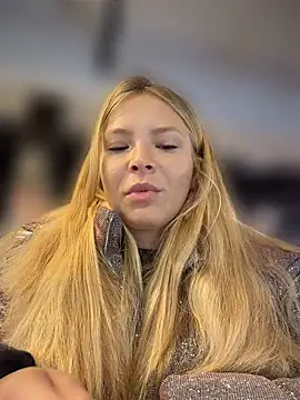 Онлайн чат XXX AnastasiaAniess
