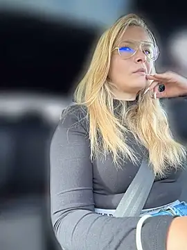 AnastasiaAniess – Naživo XXX chat
