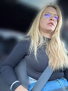 AnastasiaAniess 웹캠 쇼