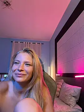 צ'אט XXX בשידור חי של AnastasiaAniess
