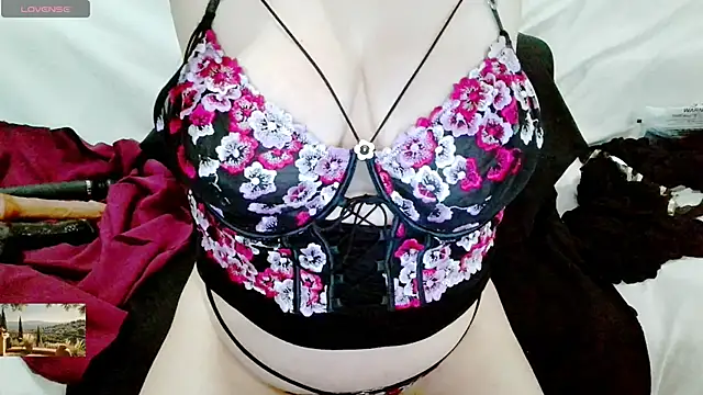 عرض كام tatli_bela