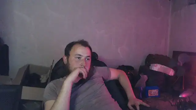 Pokazy przed kamerką – BIG-COCK-OMG