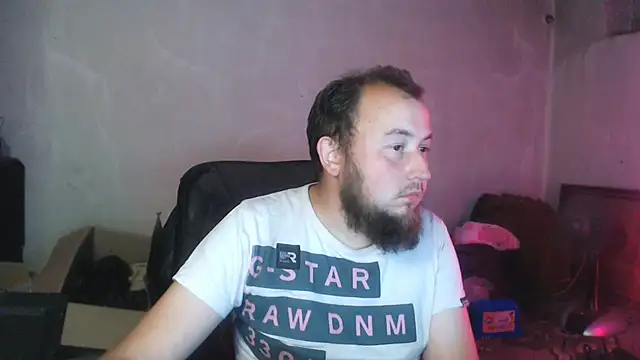 Show modela BIG-COCK-OMG na web-kameri