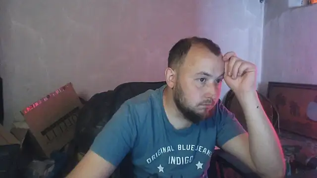 BIG-COCK-OMGn Webbikameraesitys