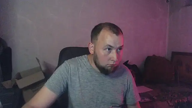 عرض كام BIG-COCK-OMG