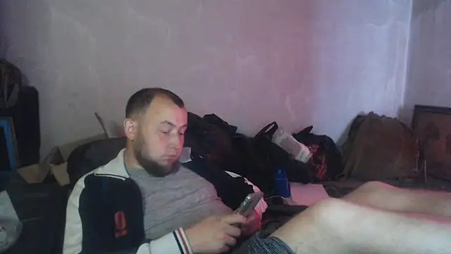 Webkamerová show BIG-COCK-OMG