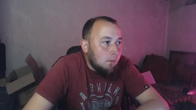 Show modela BIG-COCK-OMG na web-kameri