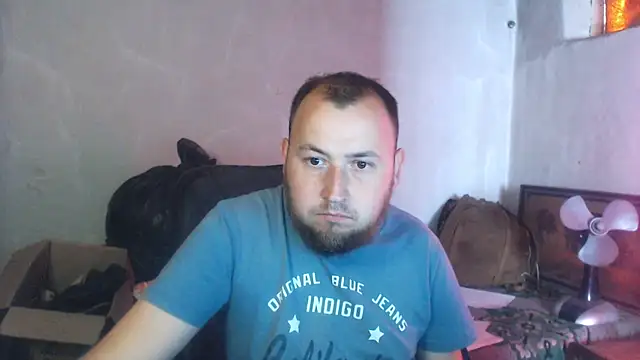 BIG-COCK-OMG webkamerás műsora