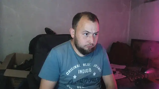 BIG-COCK-OMGn Webbikameraesitys