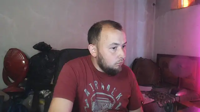 BIG-COCK-OMGn Webbikameraesitys