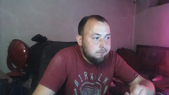 عرض كام BIG-COCK-OMG