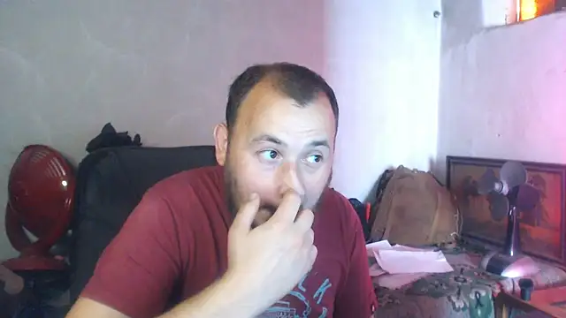 Webkamerová show BIG-COCK-OMG