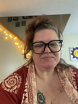ticklesquirt's Live XXX Chat