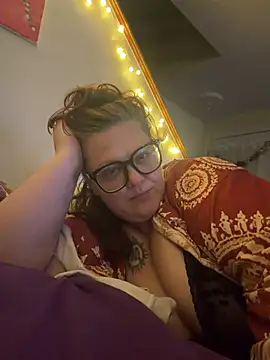 ticklesquirt Show in webcam