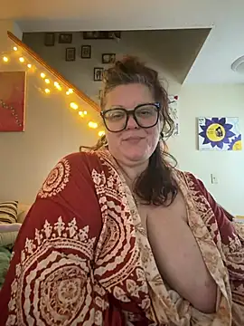 ticklesquirtn Live XXX chat