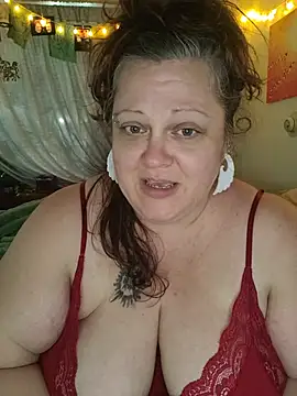 ticklesquirt's Webcam Show
