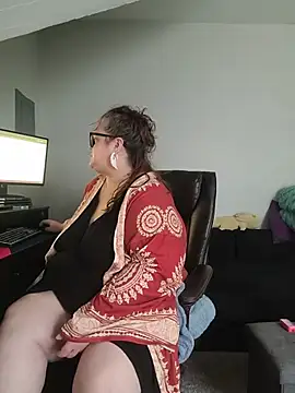 ticklesquirt Chat XXX live