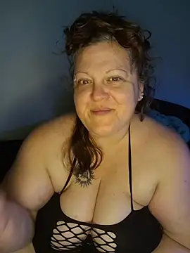 ticklesquirt's Live XXX Chat