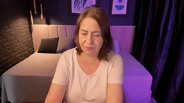Chat +18 de LindaPassionate ao vivo