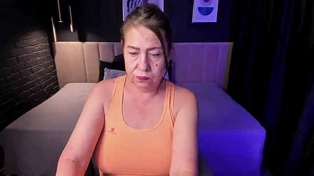 LindaPassionate Adlı Modelin Web Kamerası Şovu